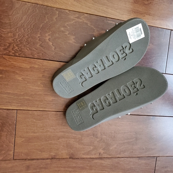 Cacatoes Sandals - Picture 3 of 3